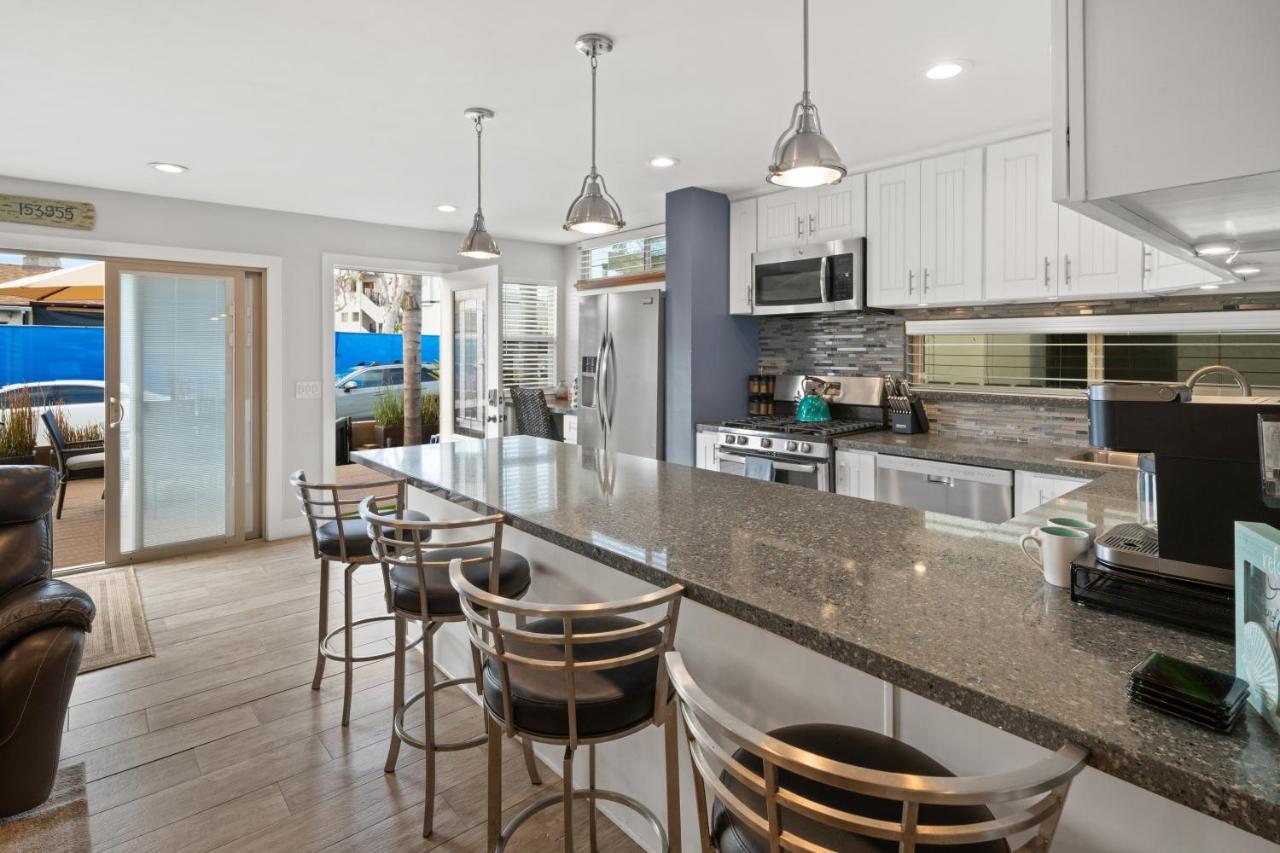 Stunning Beach Home - Large Patio, Parking, Ac & Dog Friendly! San Diego Bagian luar foto